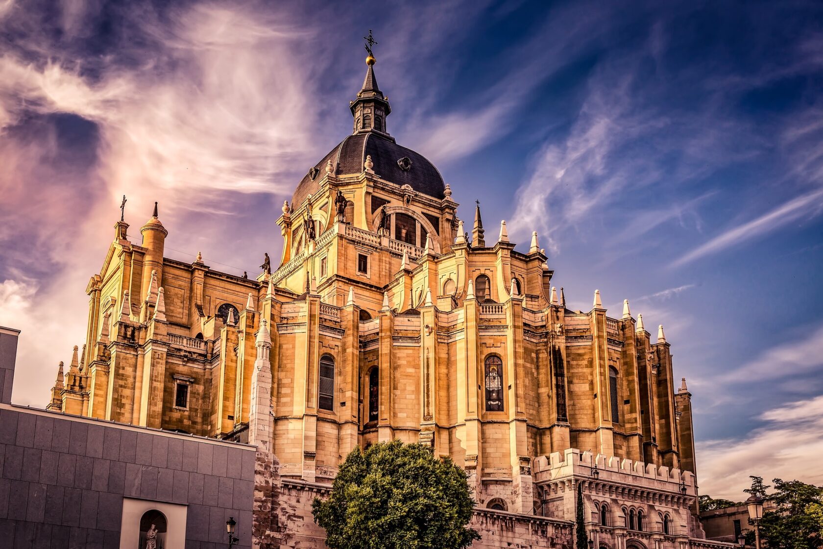 Almudena Cathedral in Madrid (an Atlantis site)